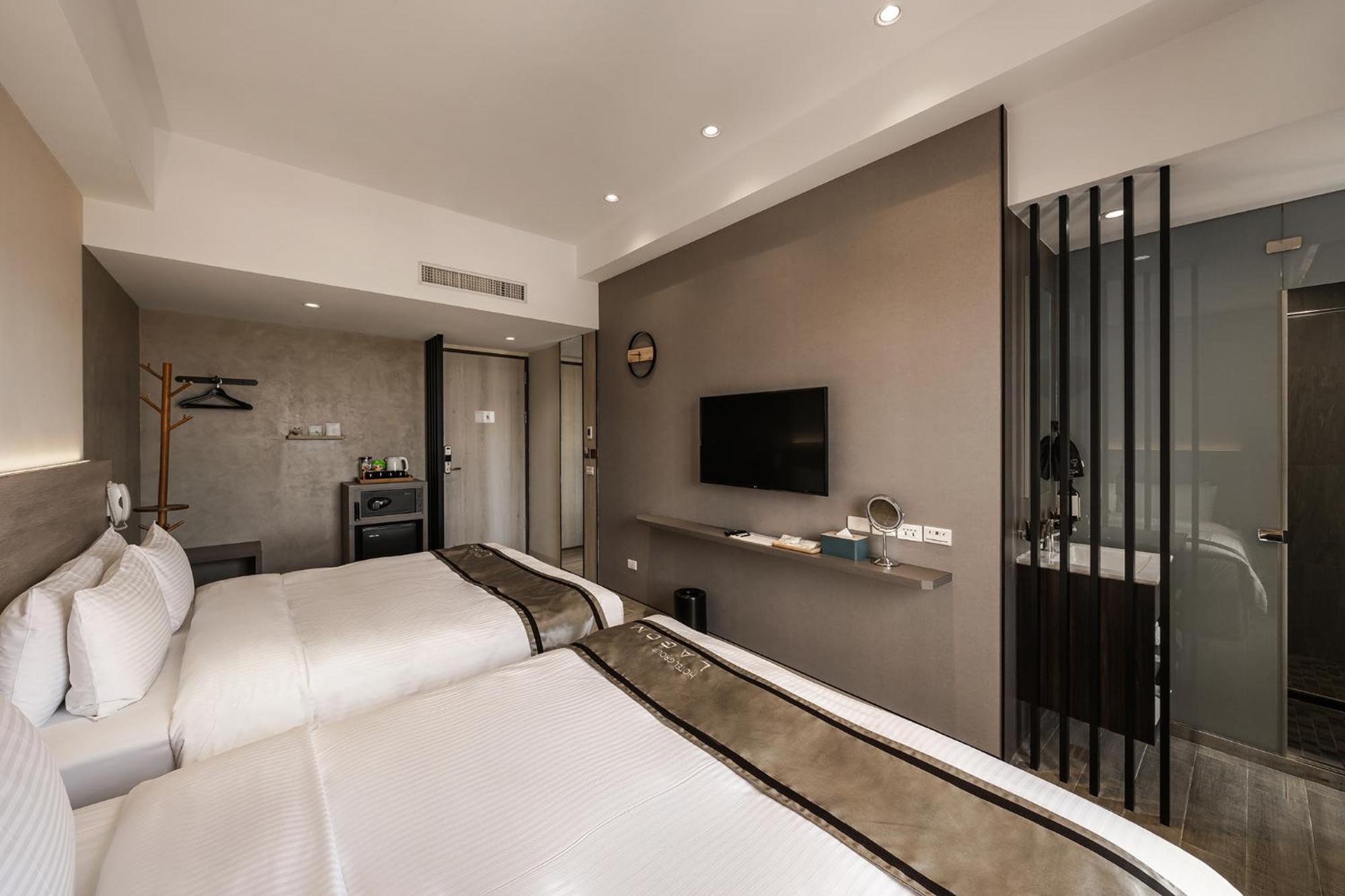 Hotel Yam Lagom Kaohsziung Kültér fotó